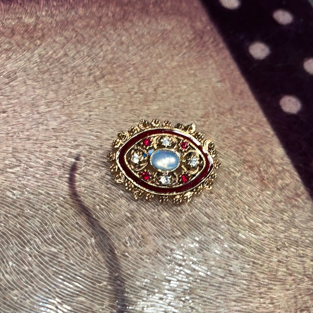 1950’s Florenza Brooch. Beautiful!